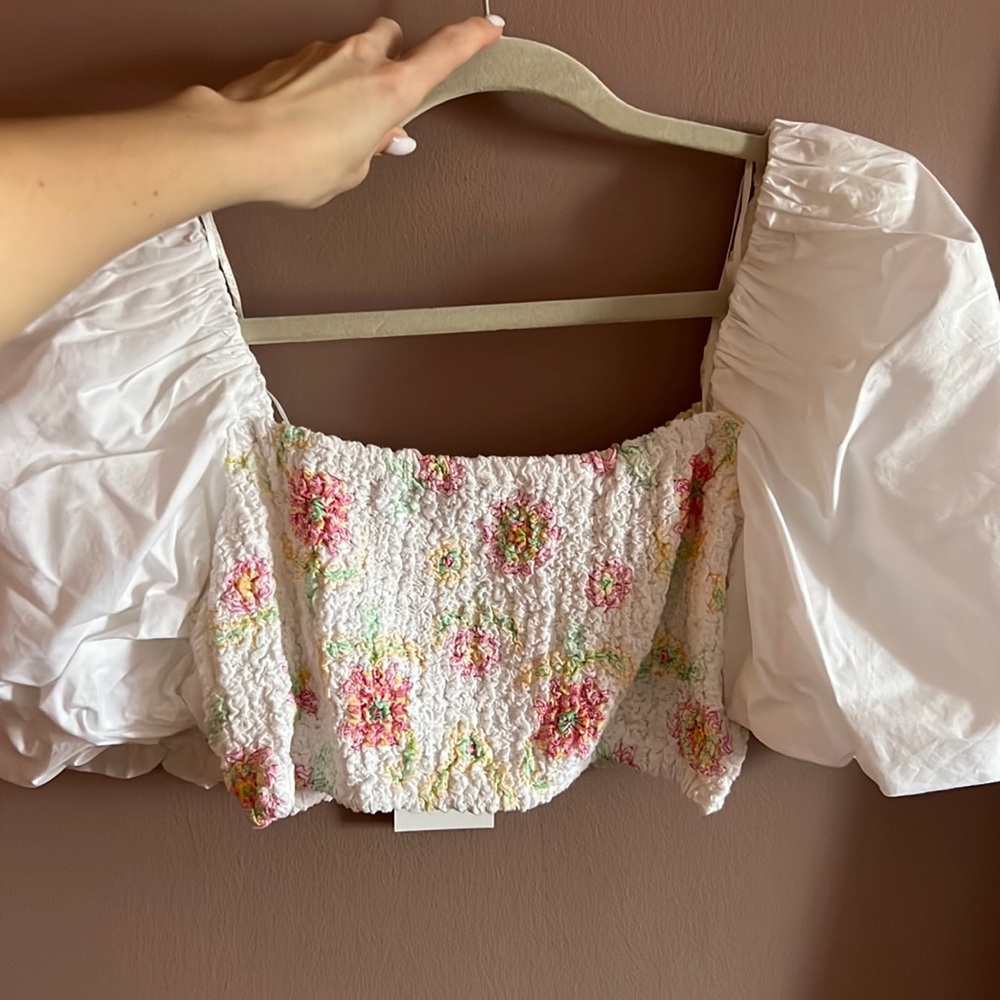 Zara smocked floral puffy sleeve crop top Size M Brand new with tags